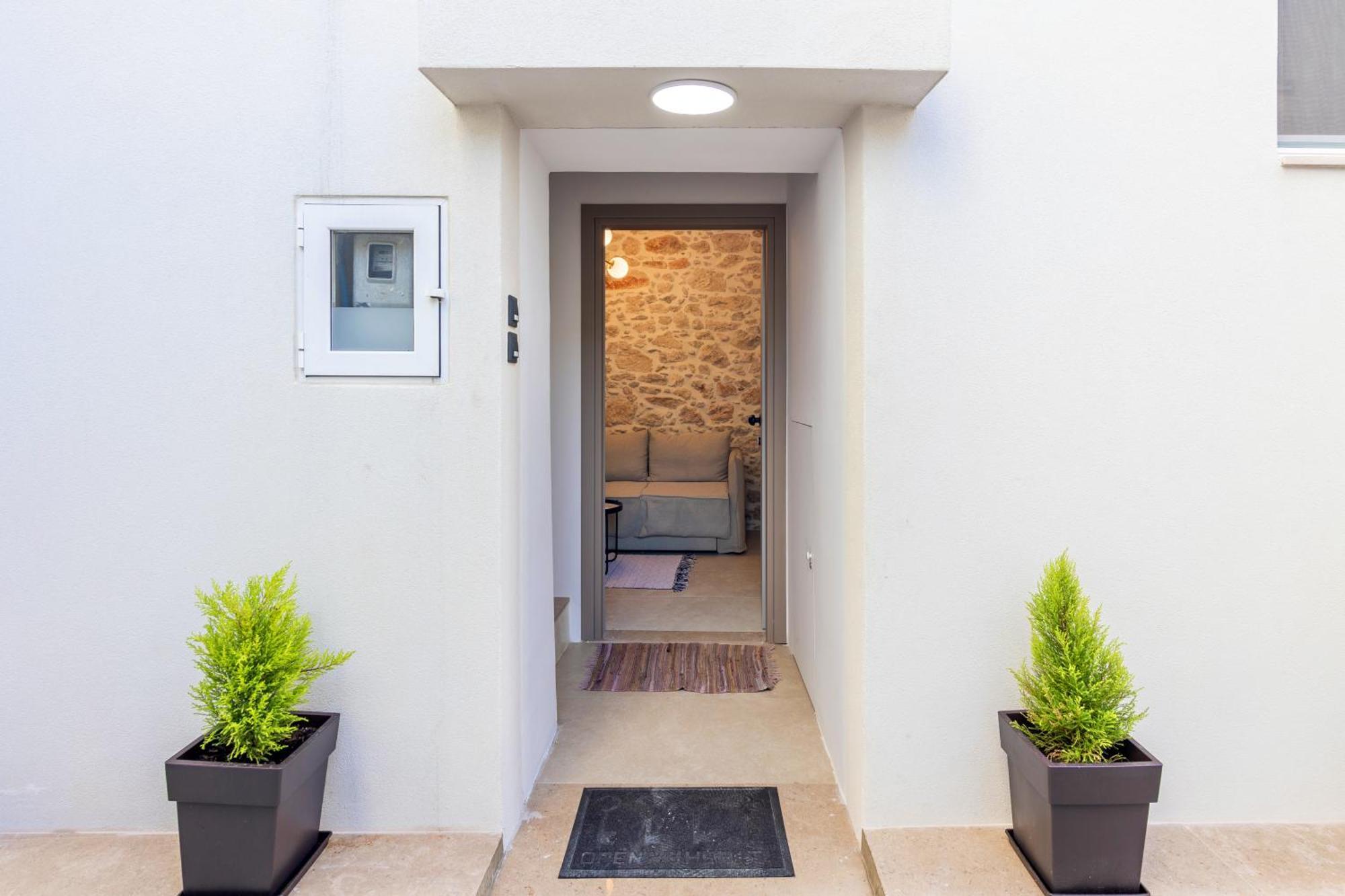 Apartment Efrosini